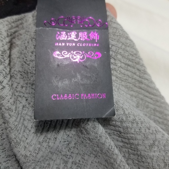 Batwing top - Picture 3 of 4